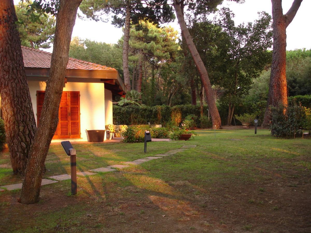Villa Al Pozzino In Пунта-Ала Экстерьер фото